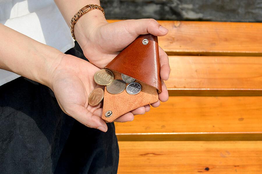 Coin Holder 