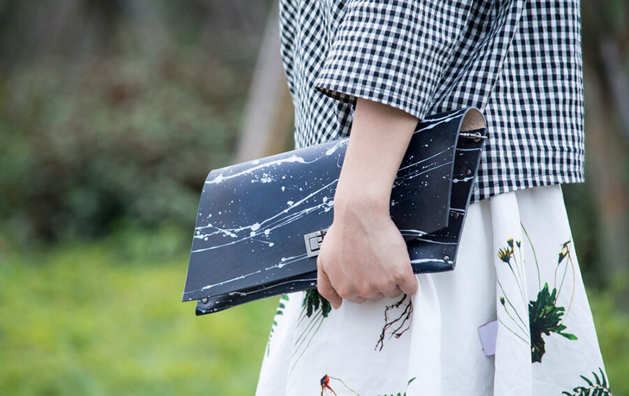 Genuine Leather Splatter Shoulder Chain Bag 